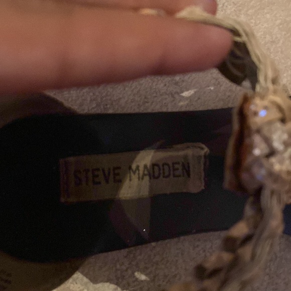 Sandals - Picture 5 of 6